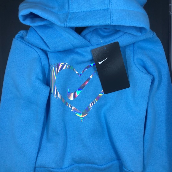 heart nike jacket